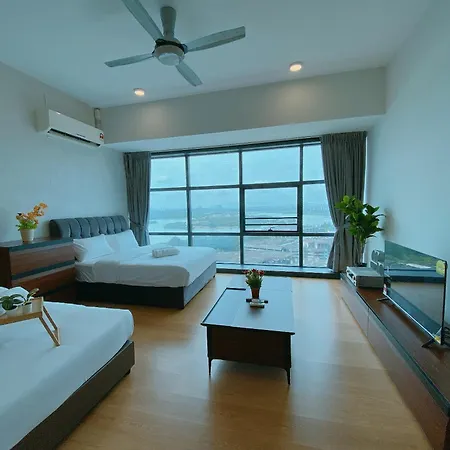 Seafront Country Garden Danga Bay By Lions Bay Apartment Johor Bahru Room photo