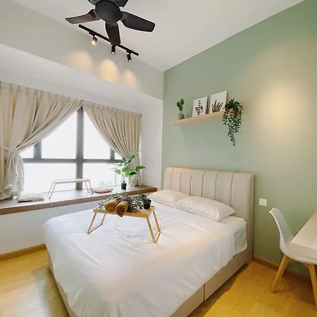 Seafront Country Garden Danga Bay By Lions Bay Apartment Johor Bahru Room photo