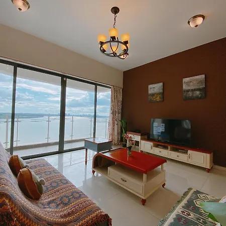 Seafront Country Garden Danga Bay By Lions Bay Apartment Johor Bahru Room photo