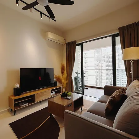 Seafront Country Garden Danga Bay By Lions Bay Apartment Johor Bahru Room photo