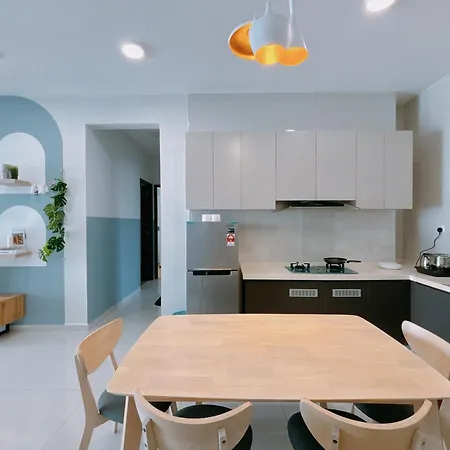 Seafront Country Garden Danga Bay By Lions Bay Apartment Johor Bahru Room photo