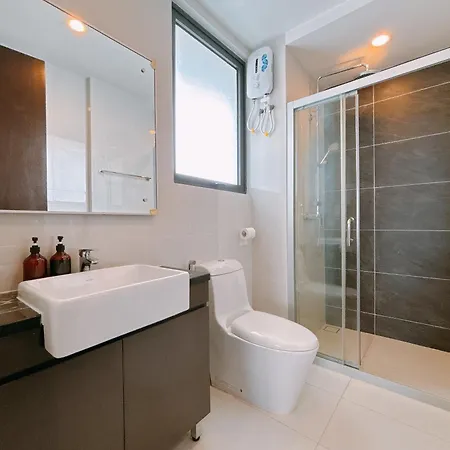Seafront Country Garden Danga Bay By Lions Bay Apartment Johor Bahru Room photo