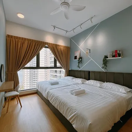 Seafront Country Garden Danga Bay By Lions Bay Apartment Johor Bahru Room photo