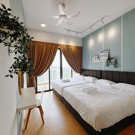 Seafront Country Garden Danga Bay By Lions Bay Apartment Johor Bahru Room photo