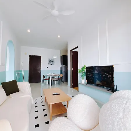 Seafront Country Garden Danga Bay By Lions Bay Apartment Johor Bahru Room photo