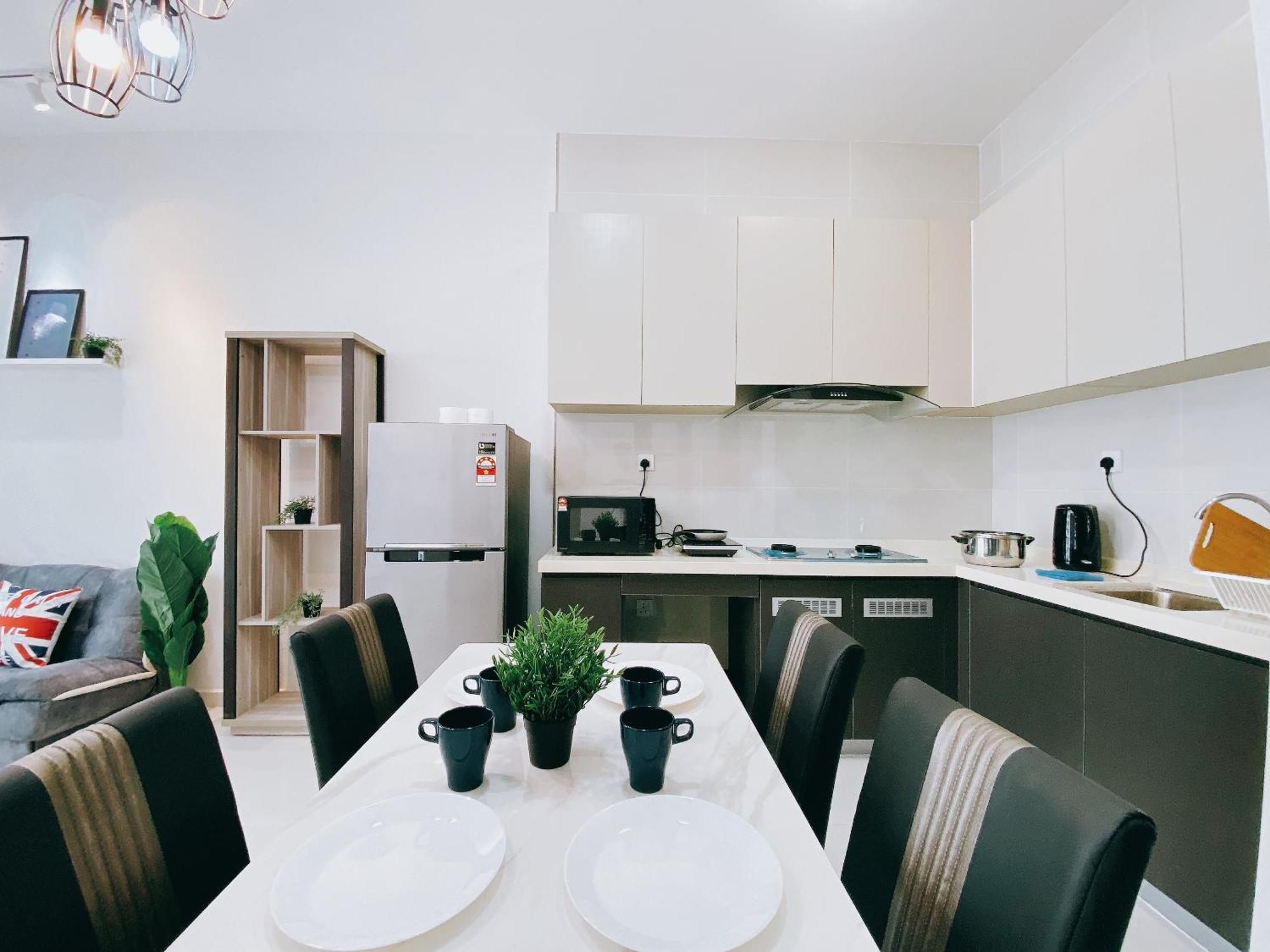 Seafront Country Garden Danga Bay By Lions Bay Apartment *