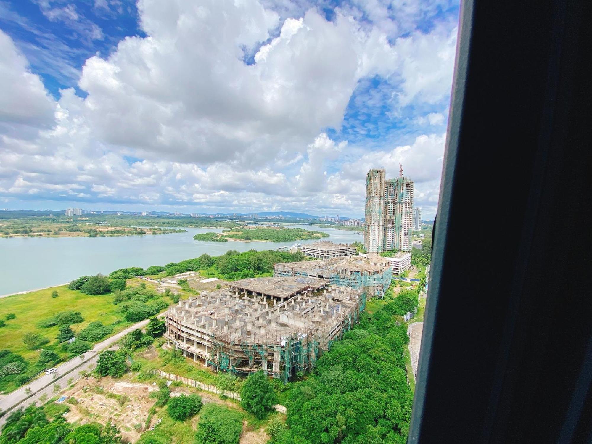 Seafront Country Garden Danga Bay By Lions Bay * Johor Bahru