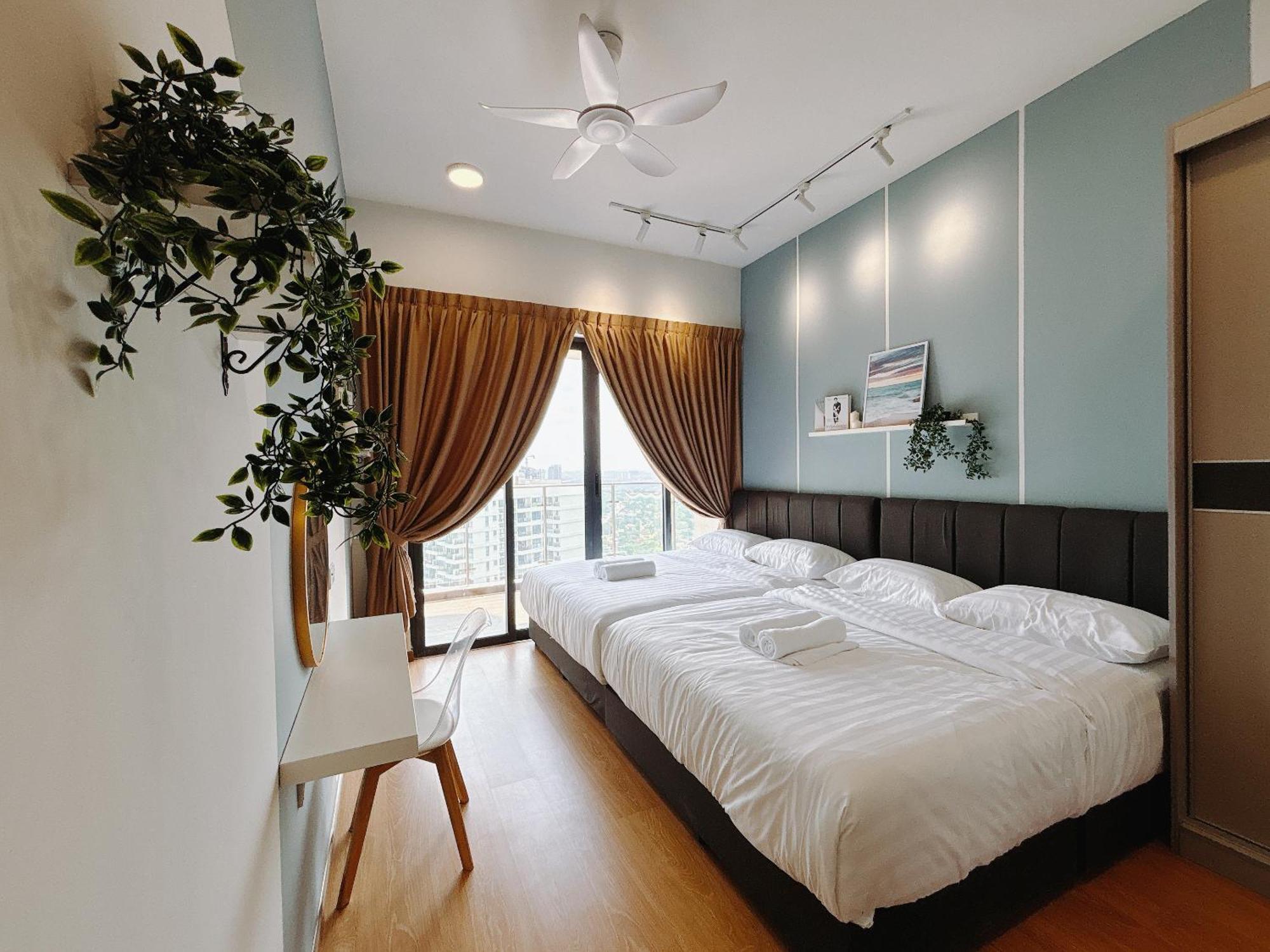 Seafront Country Garden Danga Bay By Lions Bay * Johor Bahru